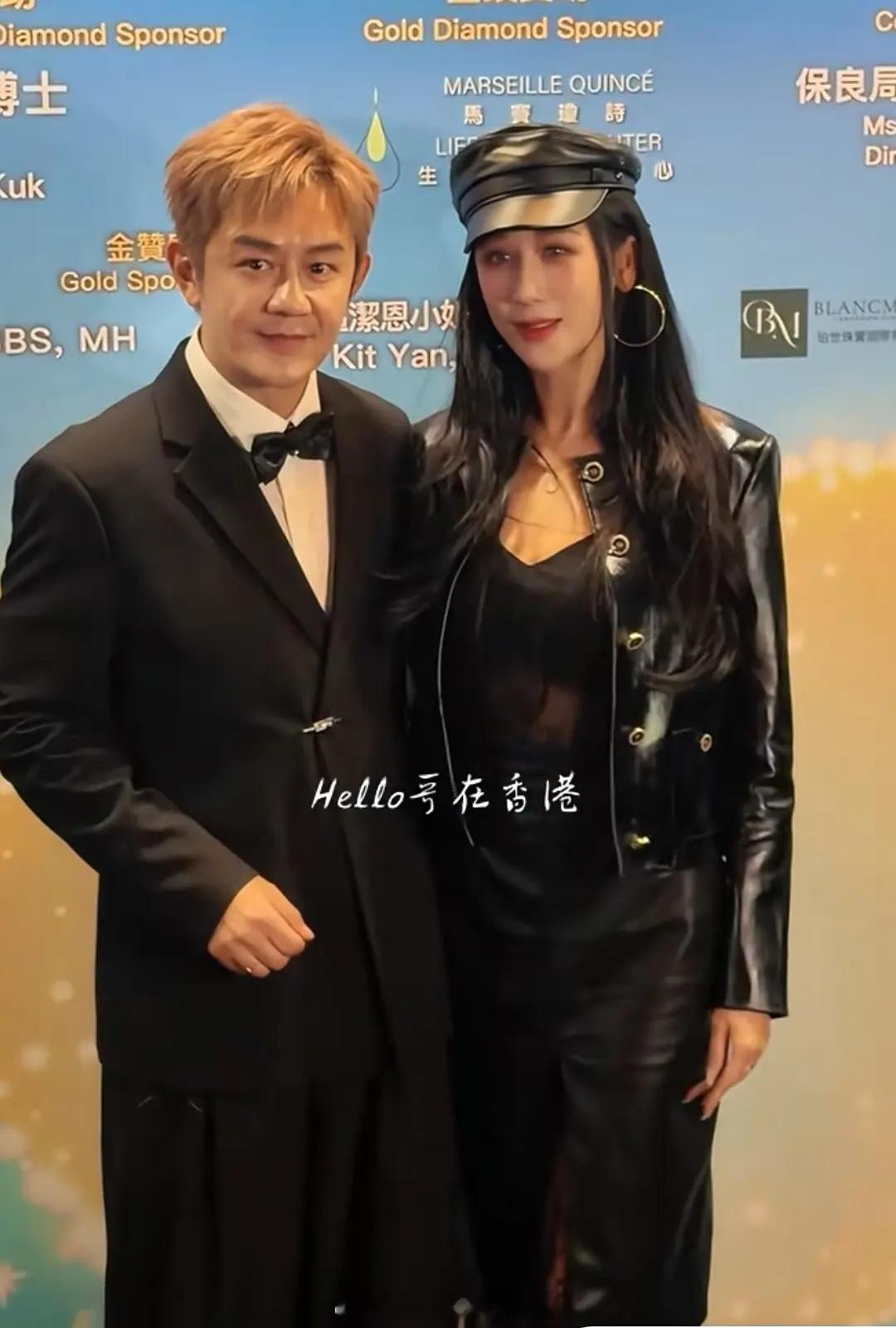 岁月对帅哥的打磨方式真的有点不一样，对比起以前的经典角色，现在的状态确实让人有点