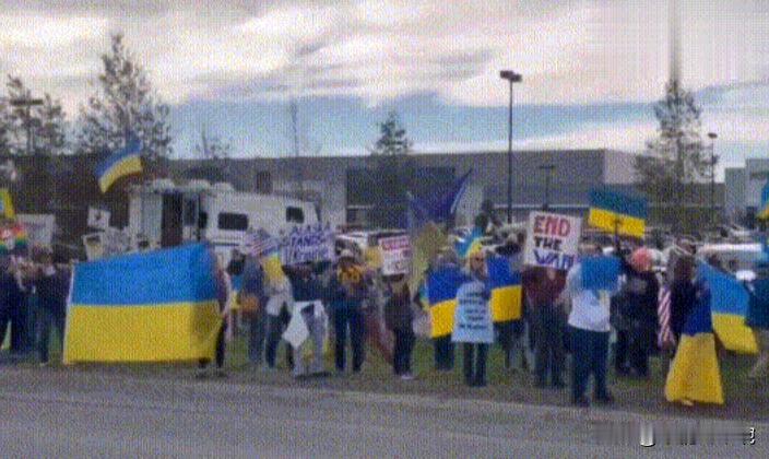 乌克兰这个国家，原本是没有的，后来苏联解体，才有了乌克兰这个国家。了解历史的人都