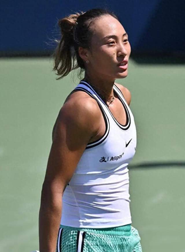 郑钦文VS莱巴金娜！5个真实看法不吹不黑，这场球到底有没有戏？