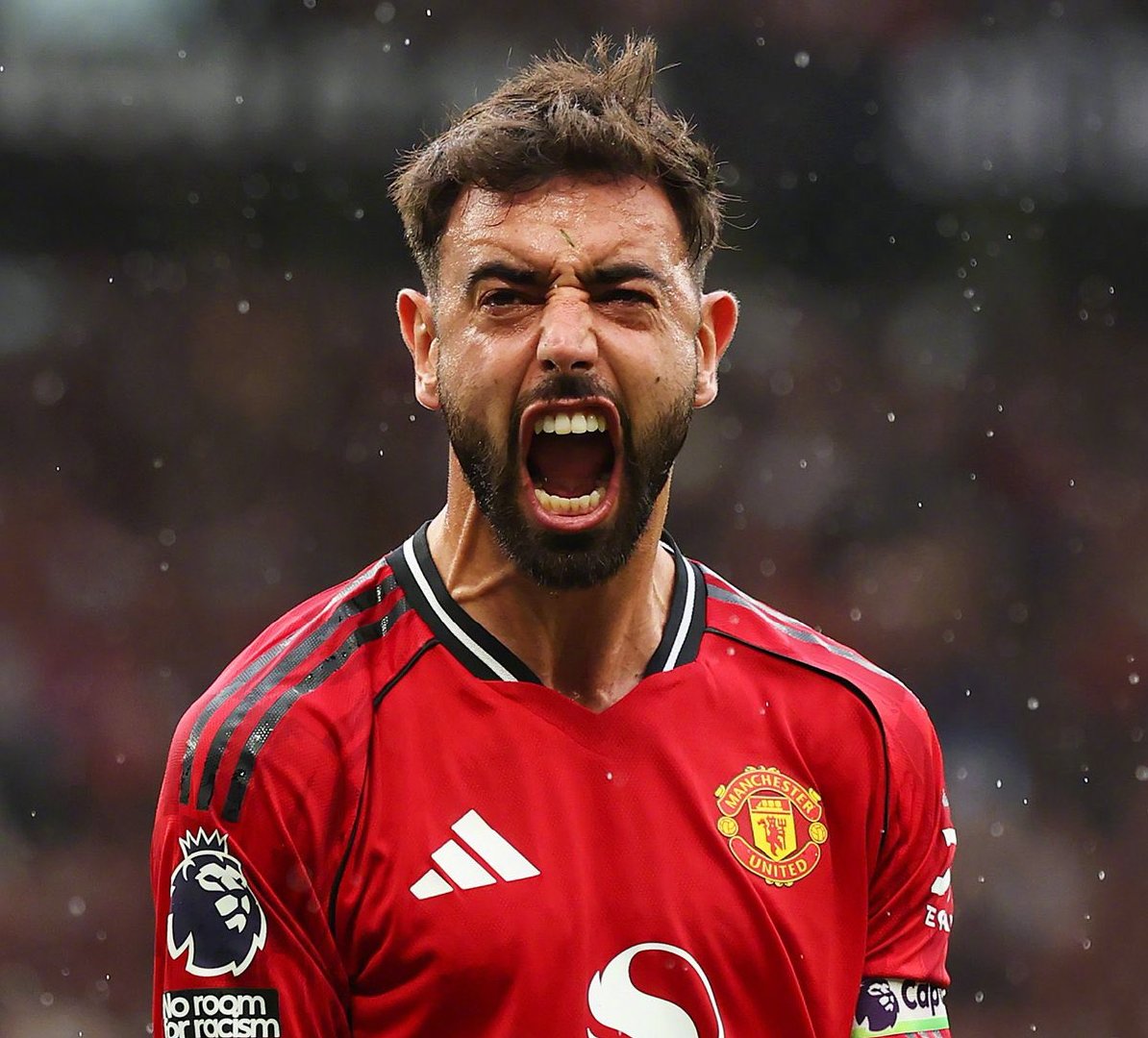 📊 布鲁诺·费尔南德斯为曼联各项赛事数据：306次出场102粒进球92次助攻我