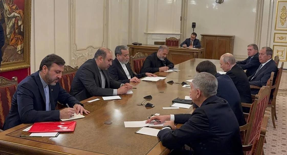 普京收到哈梅内伊·穆杰塔巴密信后表态：俄罗斯将竭尽所能！伊朗外长回应：伙伴关系全