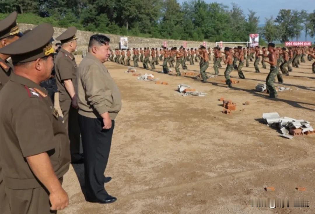 虽然美国已经证实朝鲜有大约3千余人已经进入乌东前线，而朝鲜常驻联合国代表团一名外