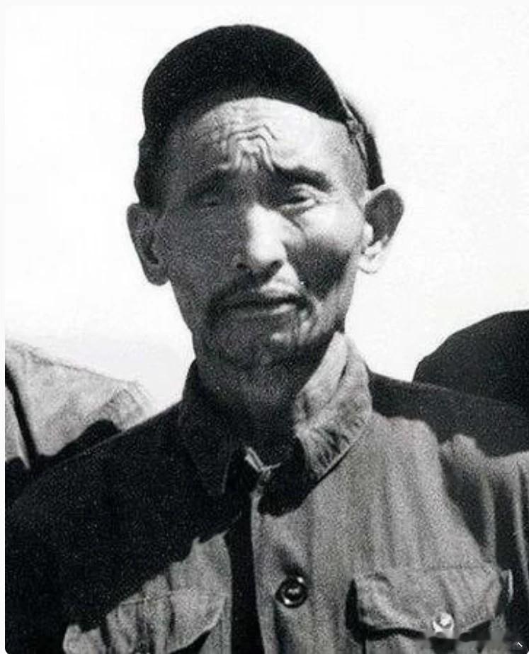 蒋介石漏掉的那条船，是他的！ 安顺场的老人说，石达开死在这条河边，三万大军被水拦