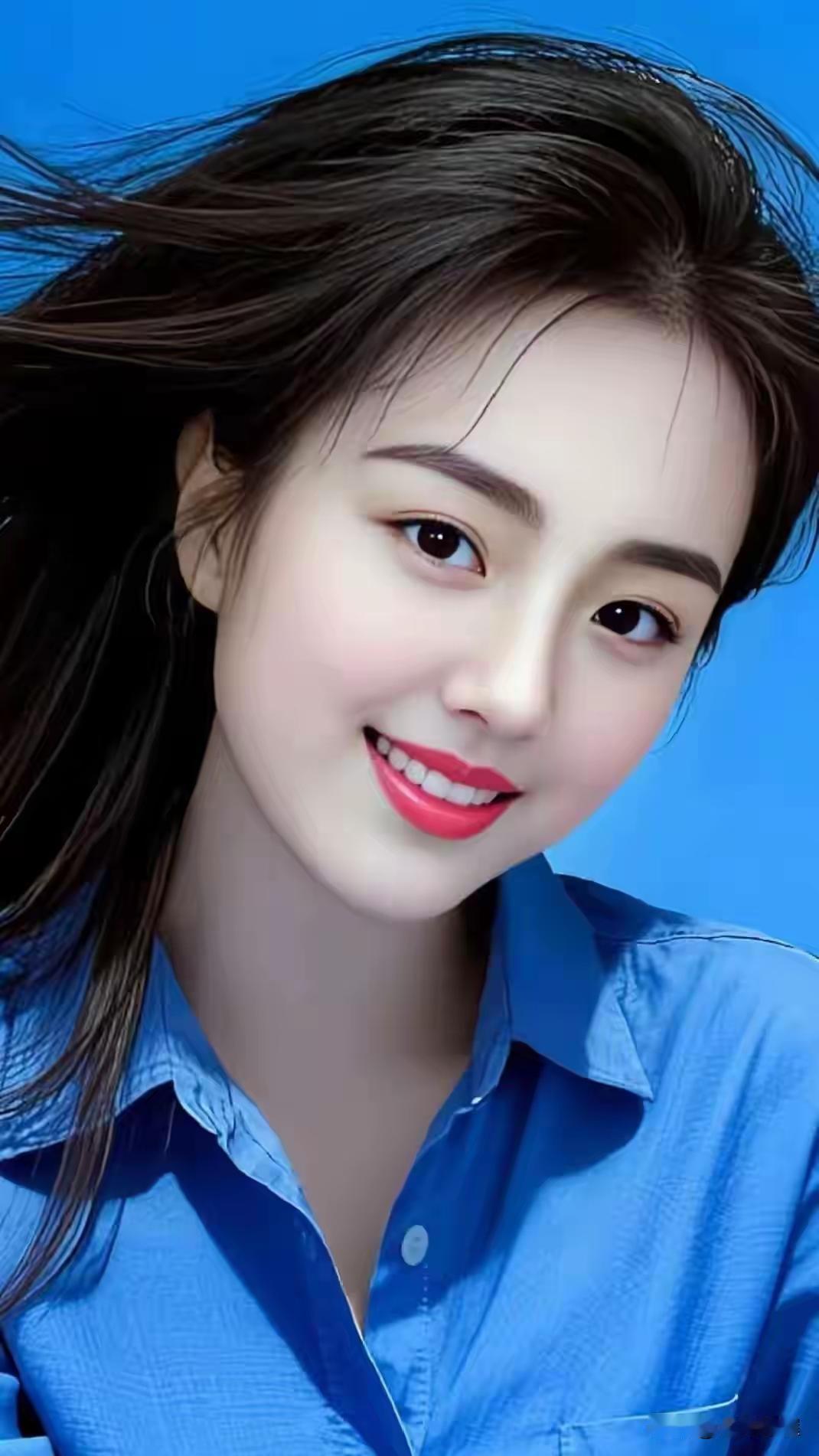 元气满满的一天，从微笑开始！😊💙