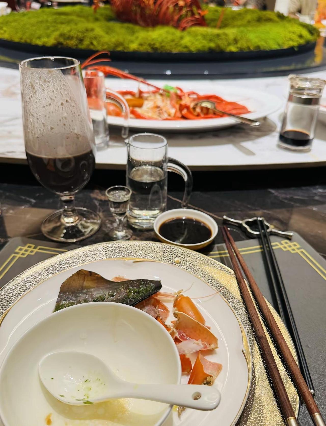 这一年“尽我所能“”敬我不能”女子之身，能屈能伸，我可以吃苦，也可以享受幸福，没