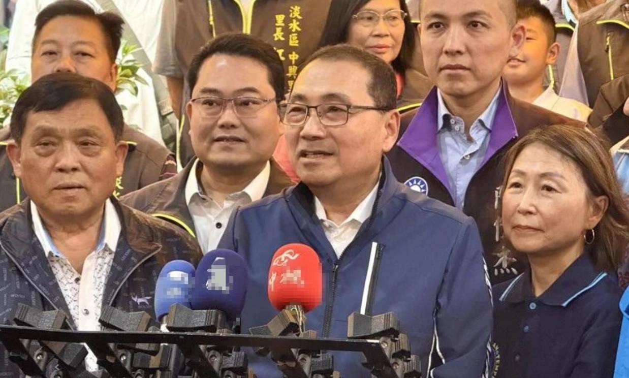 侯友宜今天继续说胡话，“必须对等尊严”！这是针对明天郑丽文即将启程访陆一事，侯友