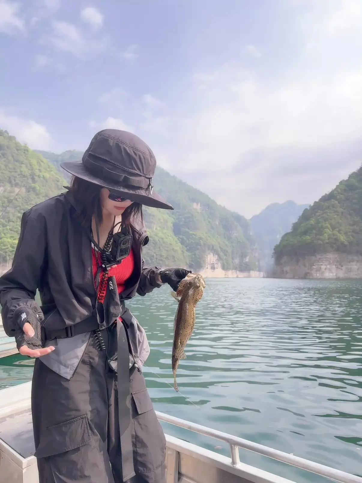 是你选择的生活 躲在山里看烟花