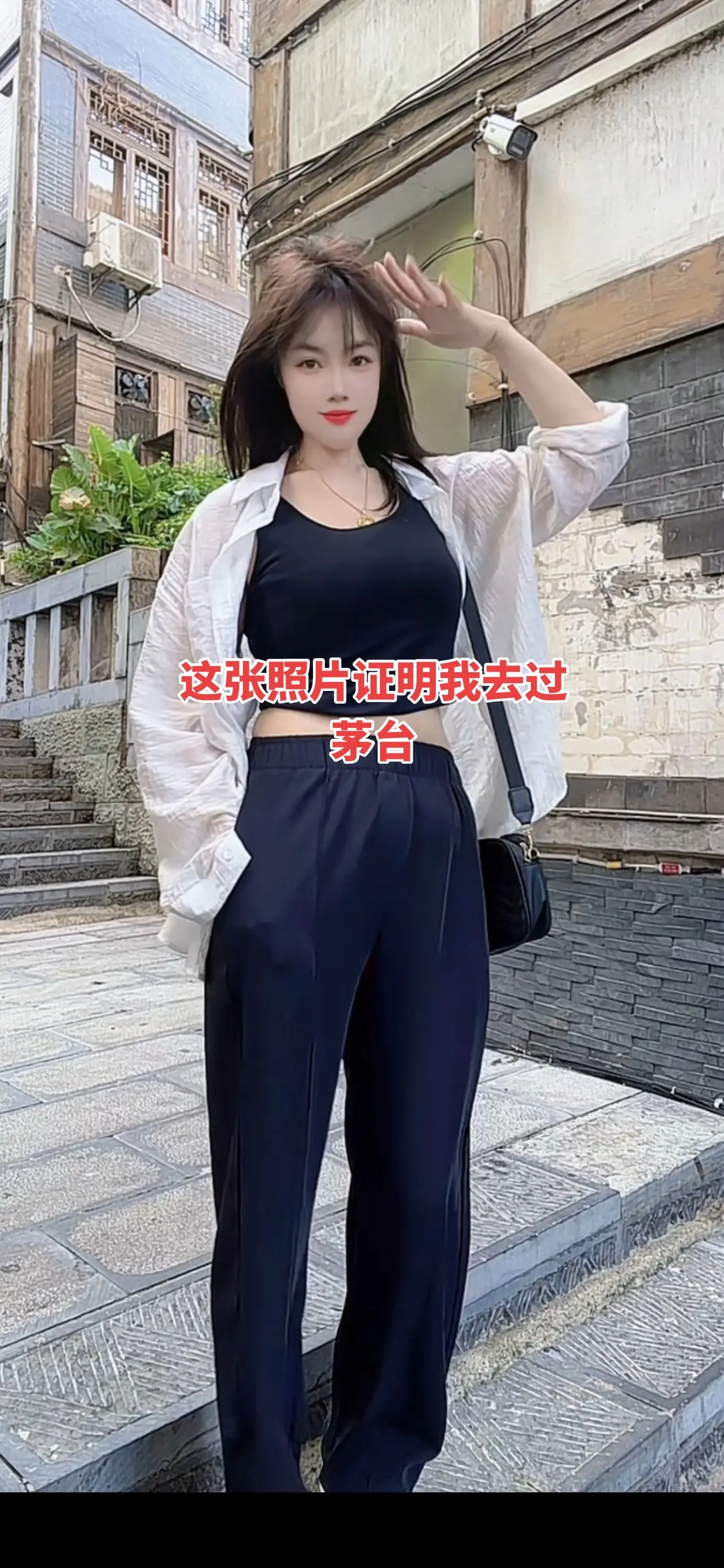 微风吹散了梦，却吹不散心底的惦念，那些未曾说尽的情深，都是岁月里最真的动容。