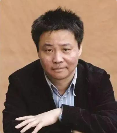 余华说：“像我们这个年龄的人，基本上都会做饭，连苏童都会做饭。蔬菜是最难做的，我