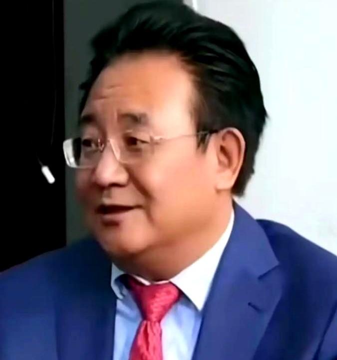 中国人谁家没有50万！

平均家庭资产都300万，”2022年，中国经济学家陈浩