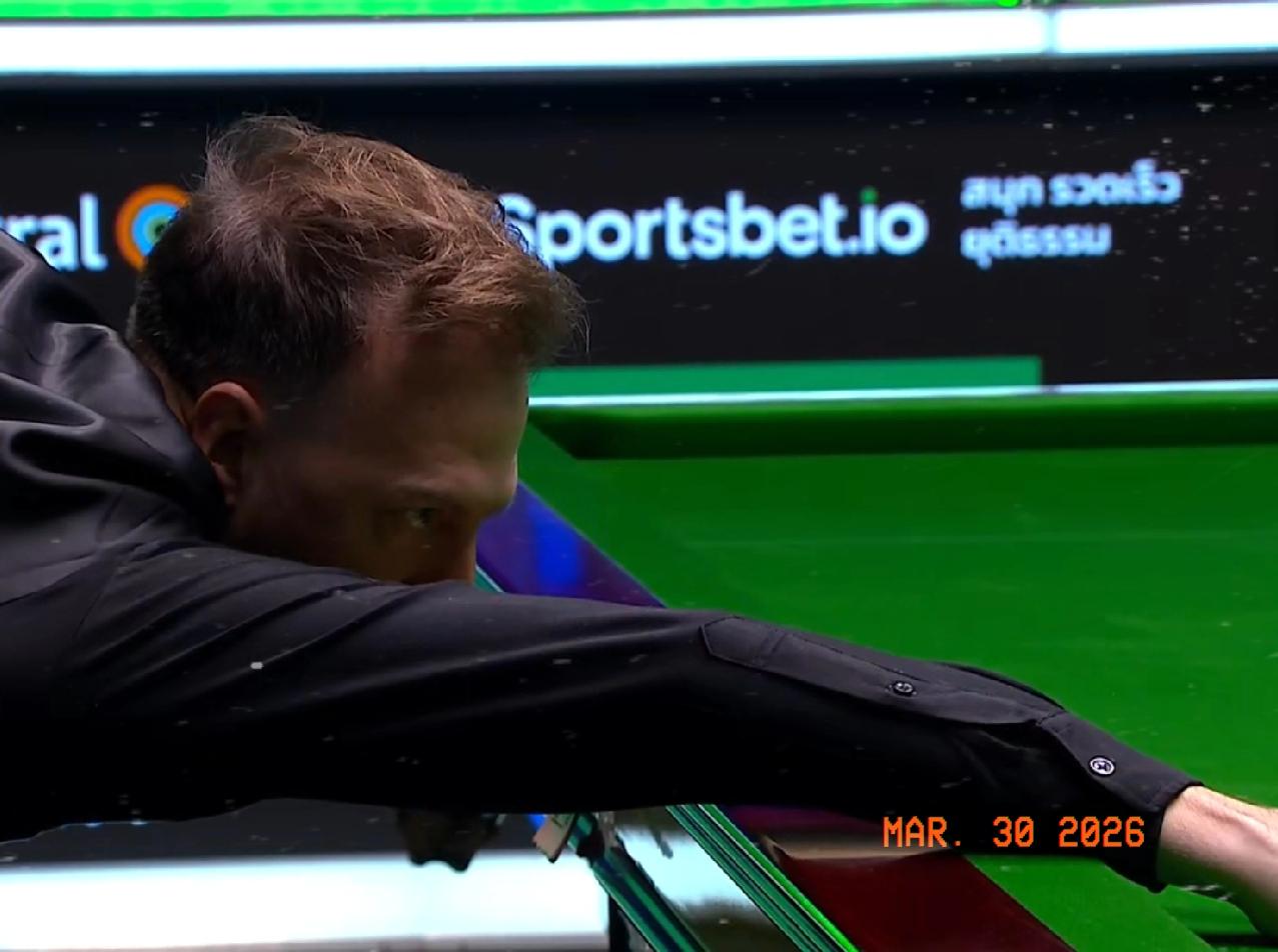 特鲁姆普总算打出一杆好球！单杆破百104分，一杆制胜零封艾伦，比分追至2-4落后