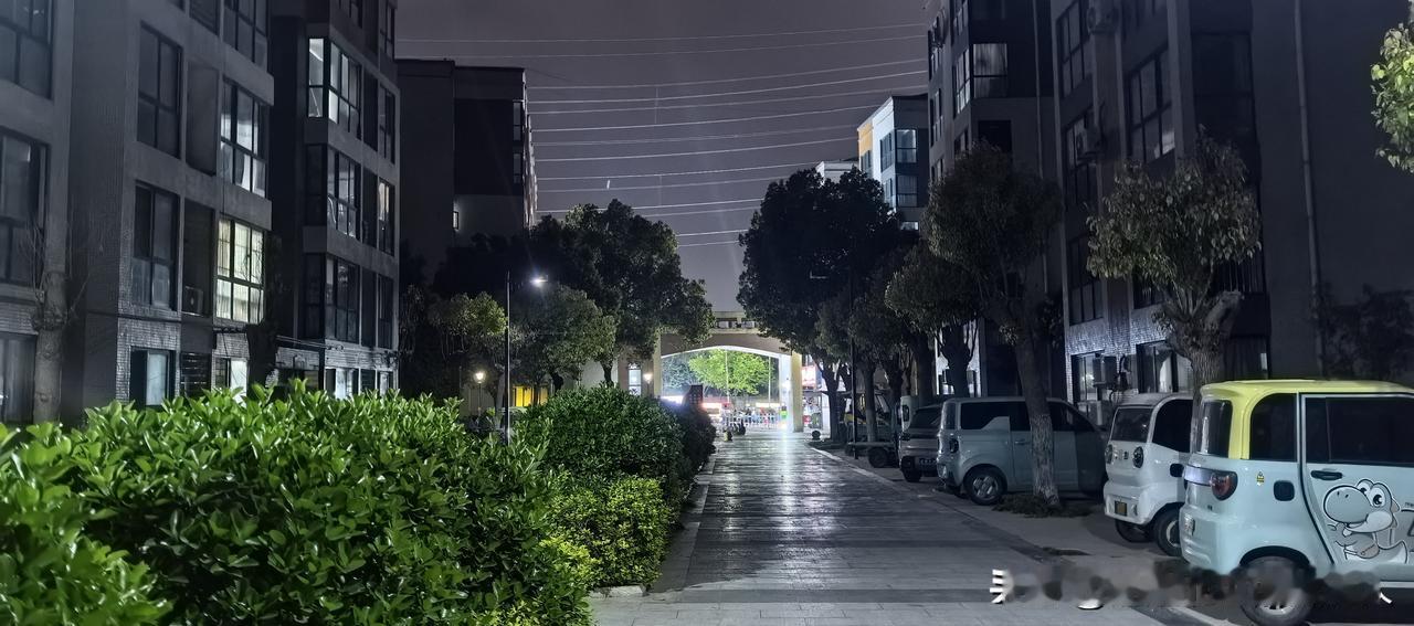 很多女人说，每天下班，男人总是找各种理由，不回家或者晚回家。即使回来了，男人也不