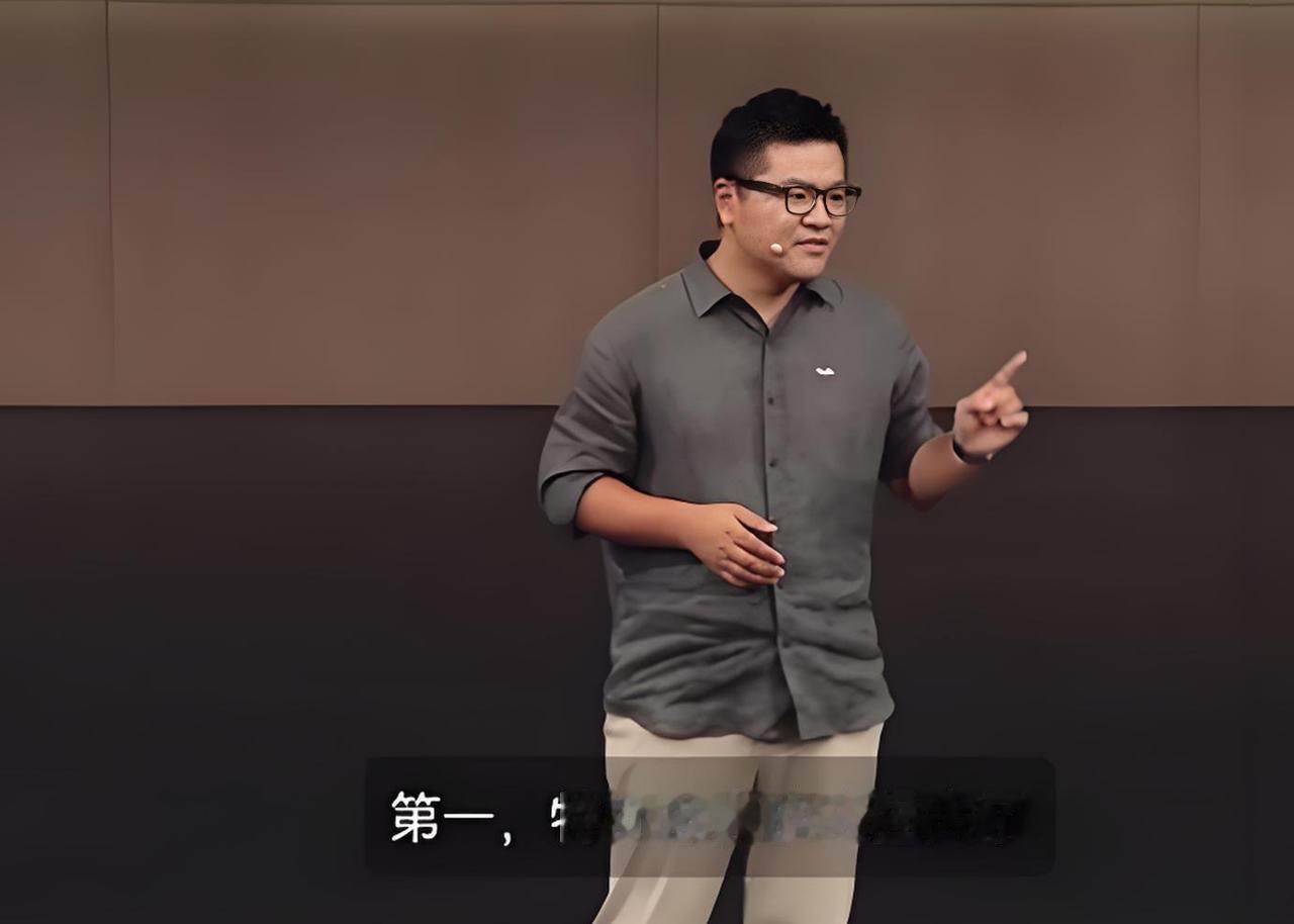 理想高管语出惊人，这话余承东大概率不会认同！

近日在理想Livis Day发布