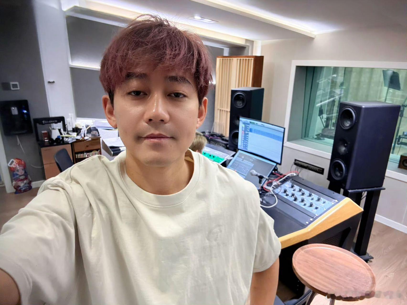 苏醒说SBTI测试不准苏醒的SBTI是贫穷者 苏醒冲浪从不落后！SBTI刚出就测