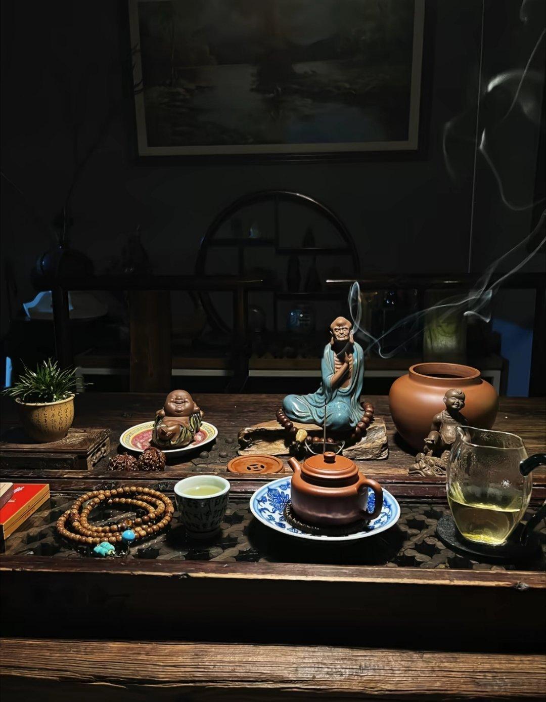 交易就是不断打磨自己，过程很痛苦，很孤独。只有心里真正的无杂念，头脑一直冷静，才