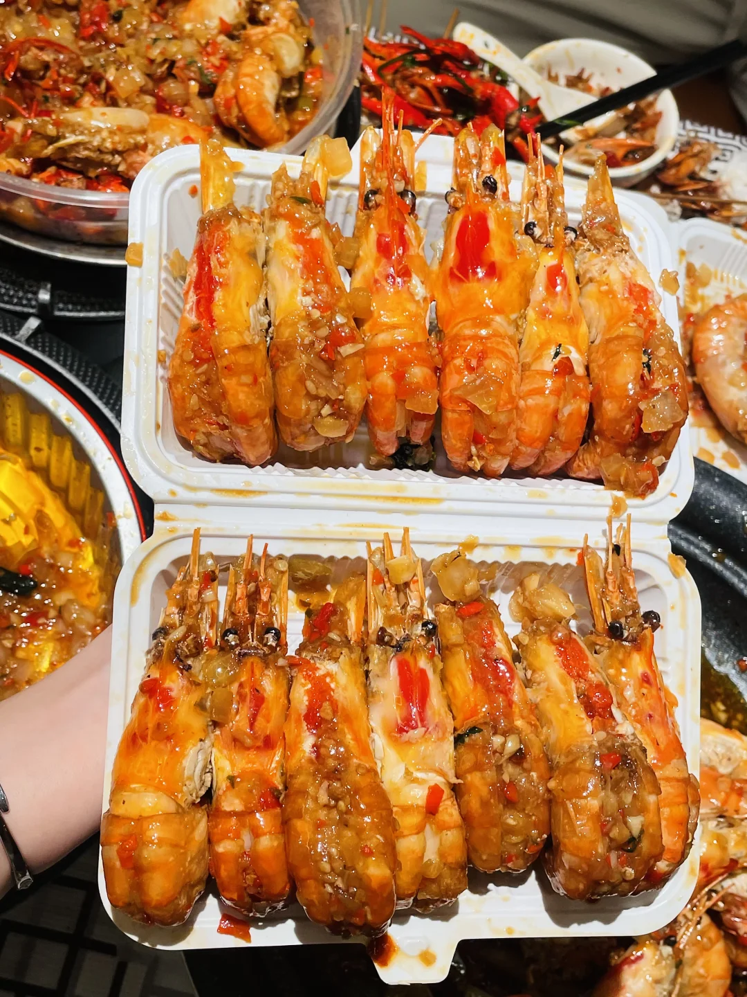 虾一跳我道歉！深圳夜宵这盘虾巨入味‼️