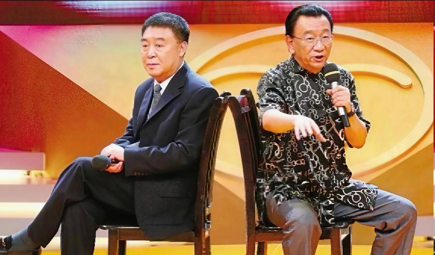 同样是侯宝林的儿子/徒弟，侯耀华的格局，比起比他年纪小的师胜杰，简直小太多。
