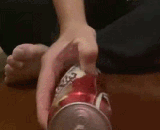 每次看可乐杯打球，我的心情都是这样的…湖人