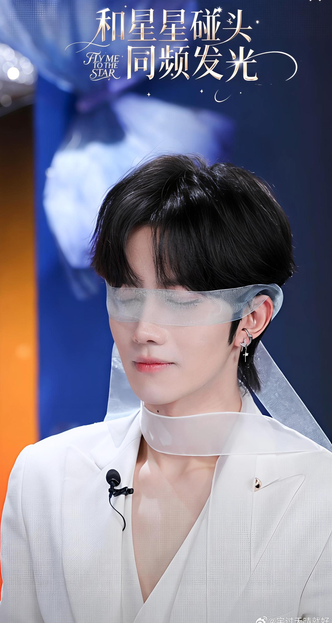 黄星Eliot[超话]⭐️ 一只生日星⭐️ 黄星1125生日快乐
愿你梦的远方，