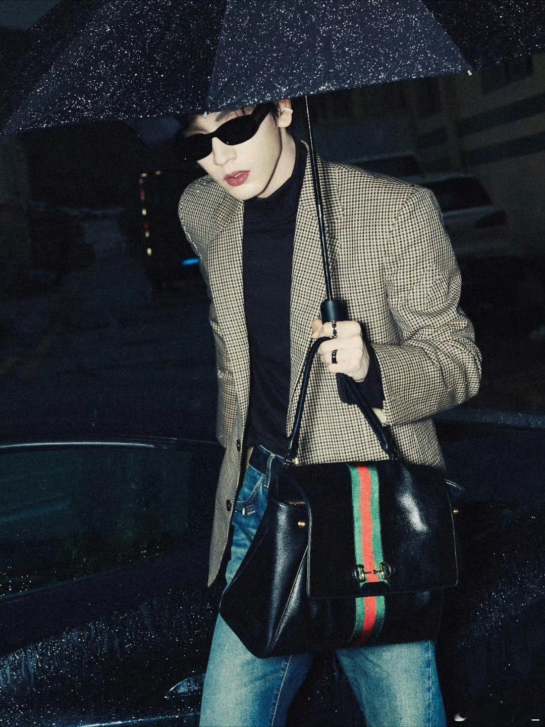 GUCCI田曦薇张凌赫大片颜狗盛宴！田作之赫的GUCCI大片，每一帧都能当杂志?