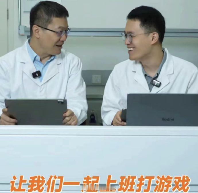 我上次玩分手厨房还是在Switch上，那会儿朋友和我说这玩意儿是“合家欢游戏”，