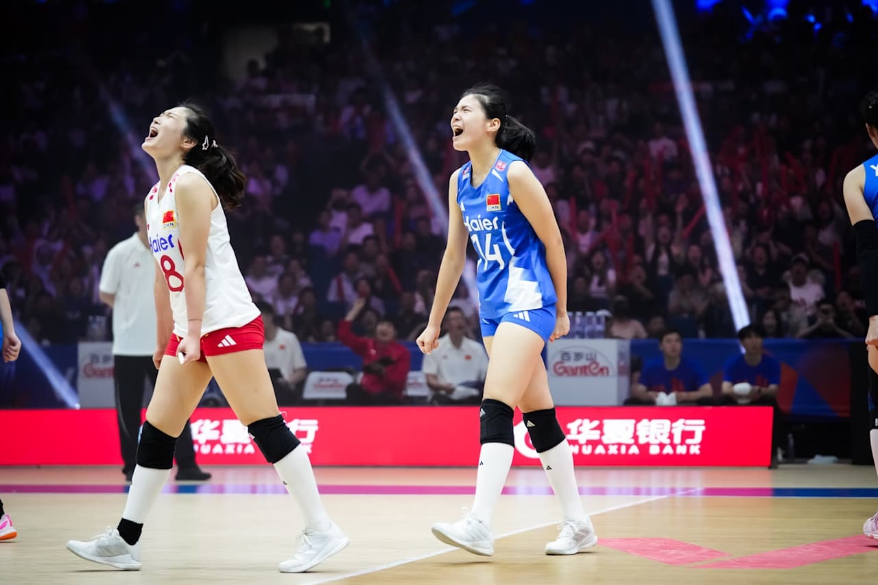 2026世界女排联赛 第一周南京站最后一场球，中国🇨🇳女排先丢一局的情况下，