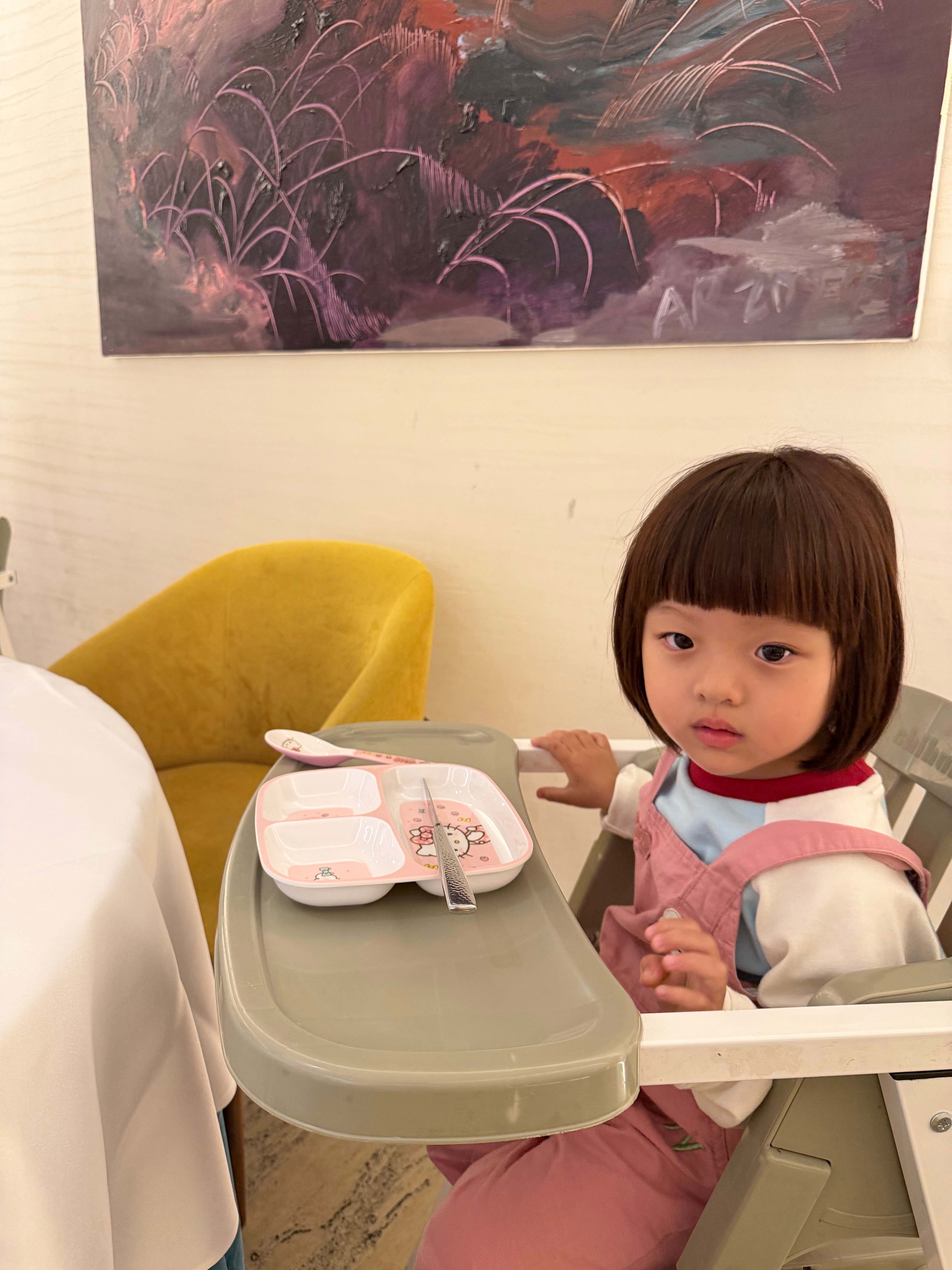 每天跟妈妈到处吃吃喝喝长大了好乖哦 好好带 