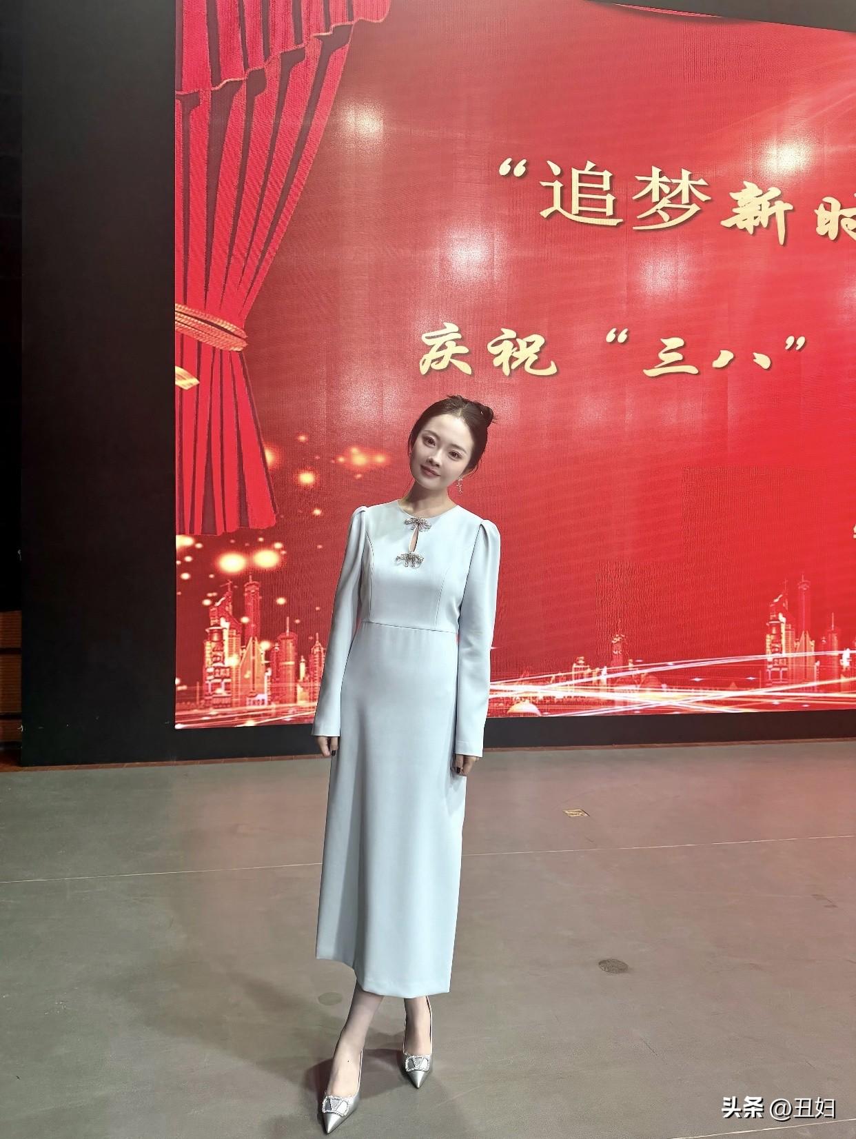 有什么有气质、有质感的连衣裙推荐白色蕾丝裙，精致的蕾丝增添质感。