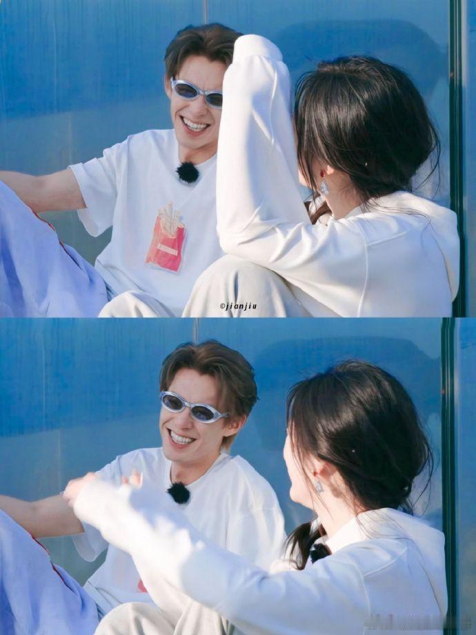 马思超说王鹤棣沈月长大了 马思超认证沈月变靠谱大人亲爱的客栈八年真的好快！马思超