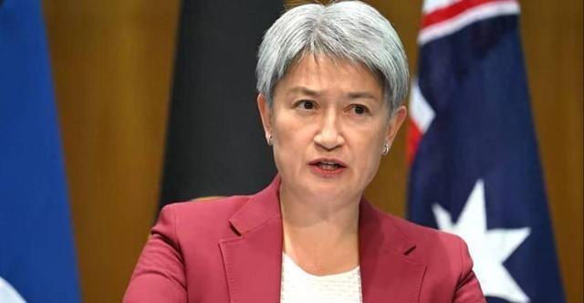 中国潜射战略导弹刚落太平洋澳外长两小时就跳脚发难,试射通报早收到还装无辜,澳大利