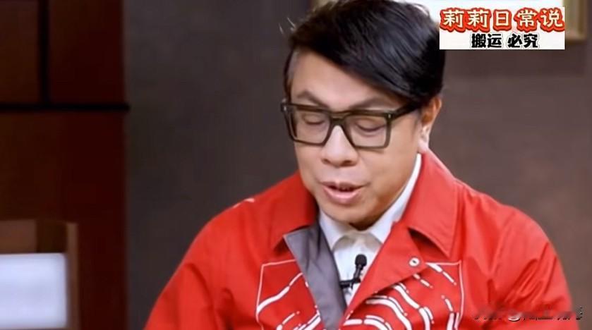 对于蔡康永，邱毅发表了看法，他透露了蔡康永的收入情况。
建议好好查一下，这些收入