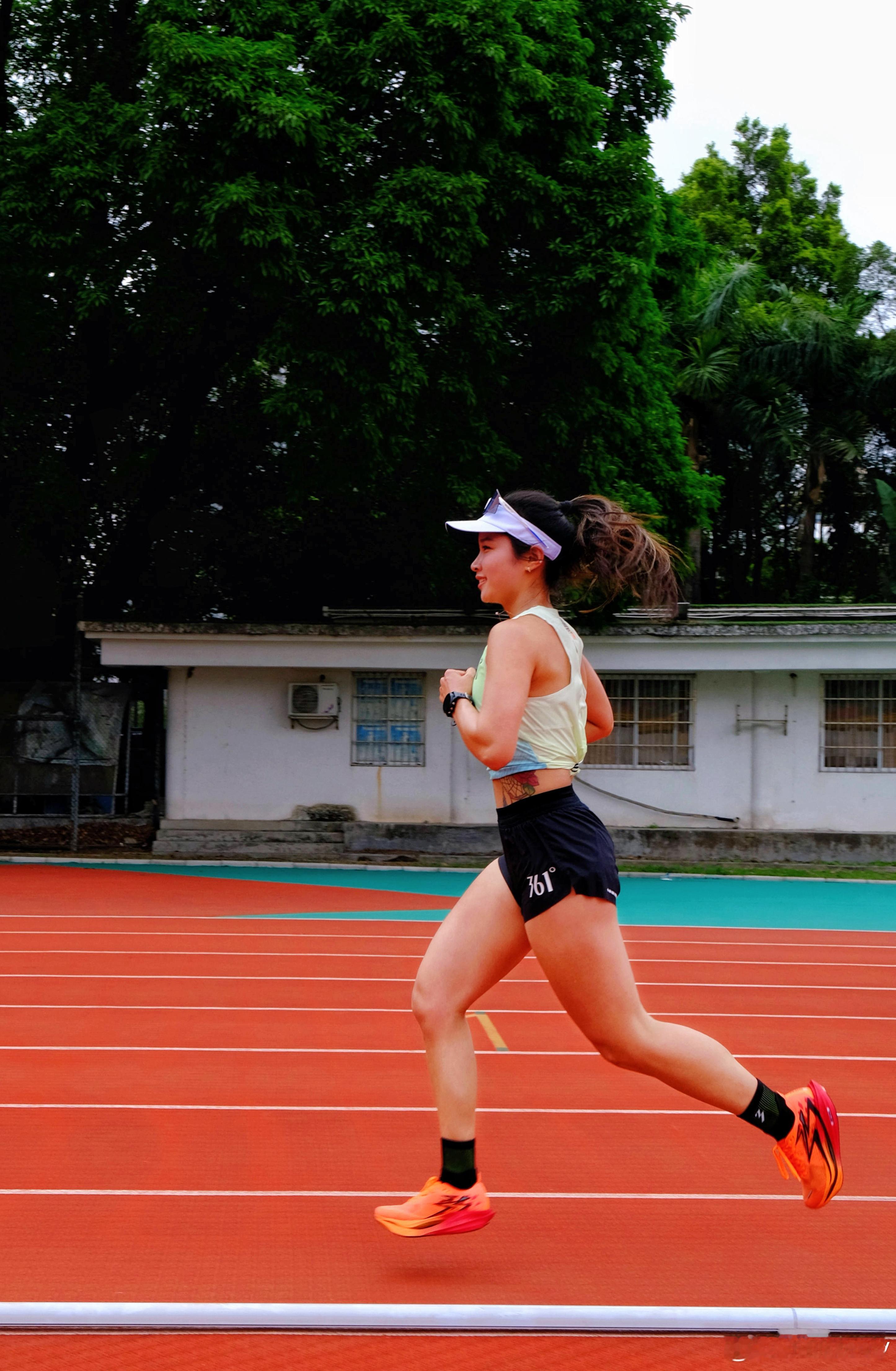 青马倒计时燃它一回！弥补去年下大雨来不了的青岛今天终于来了😁 听说有24个坡的