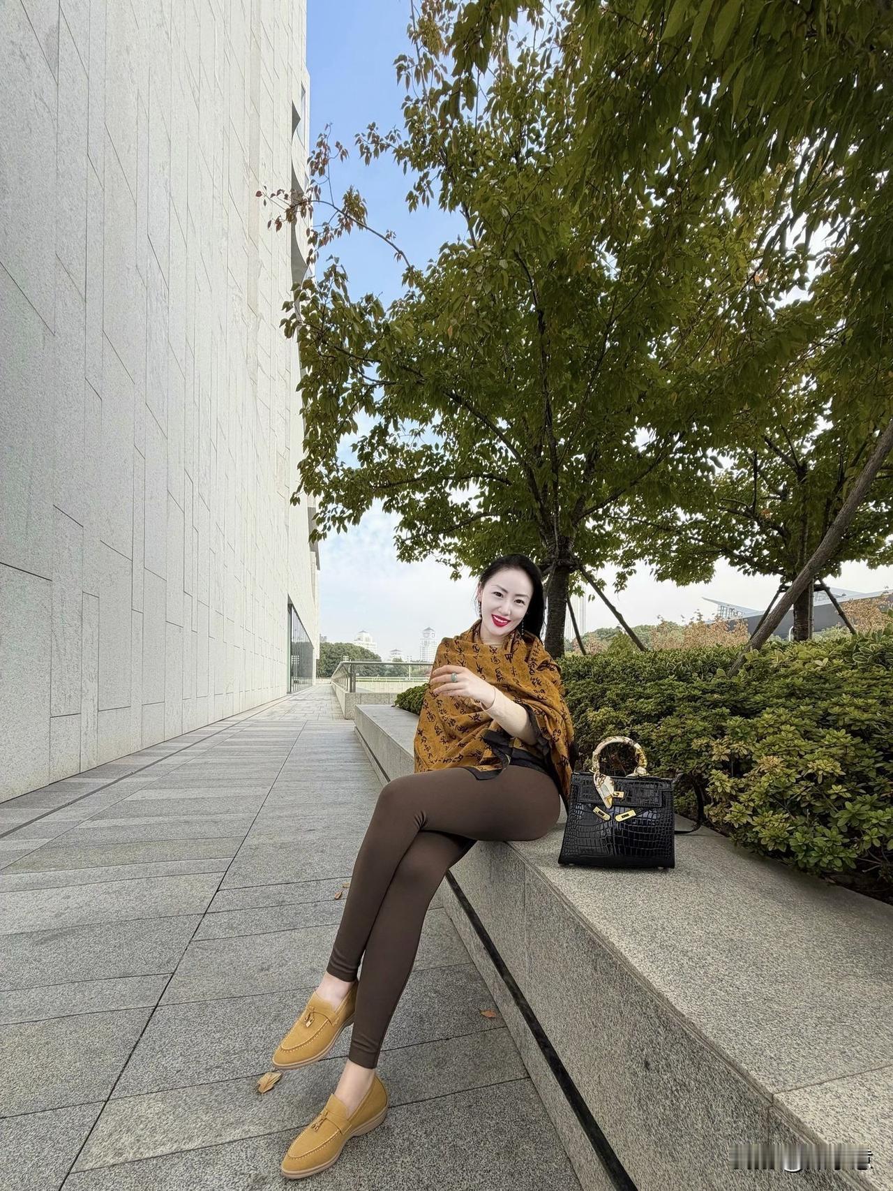 冬日穿搭指南：优雅与舒适的完美结合