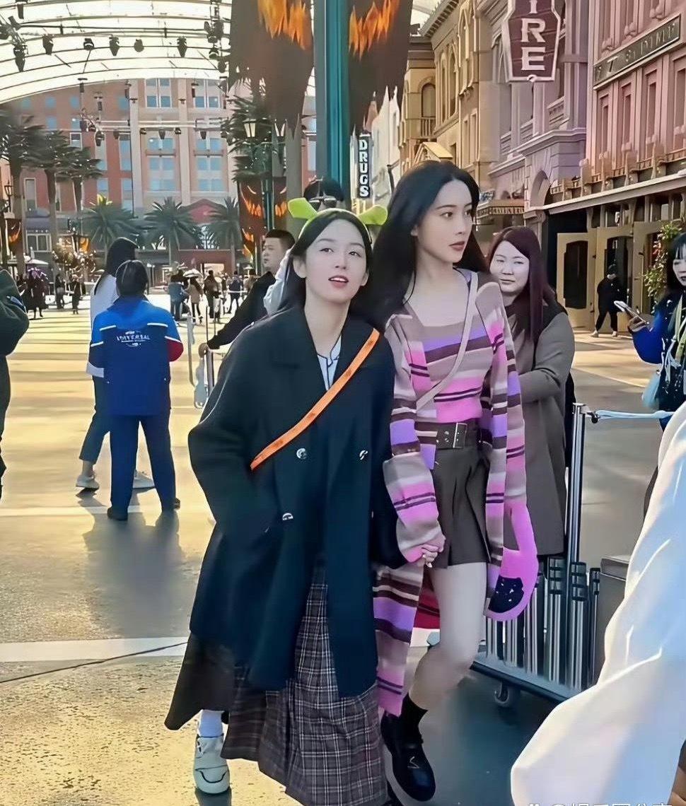 孟子义原来这么高的吗，绝对超过1米七 