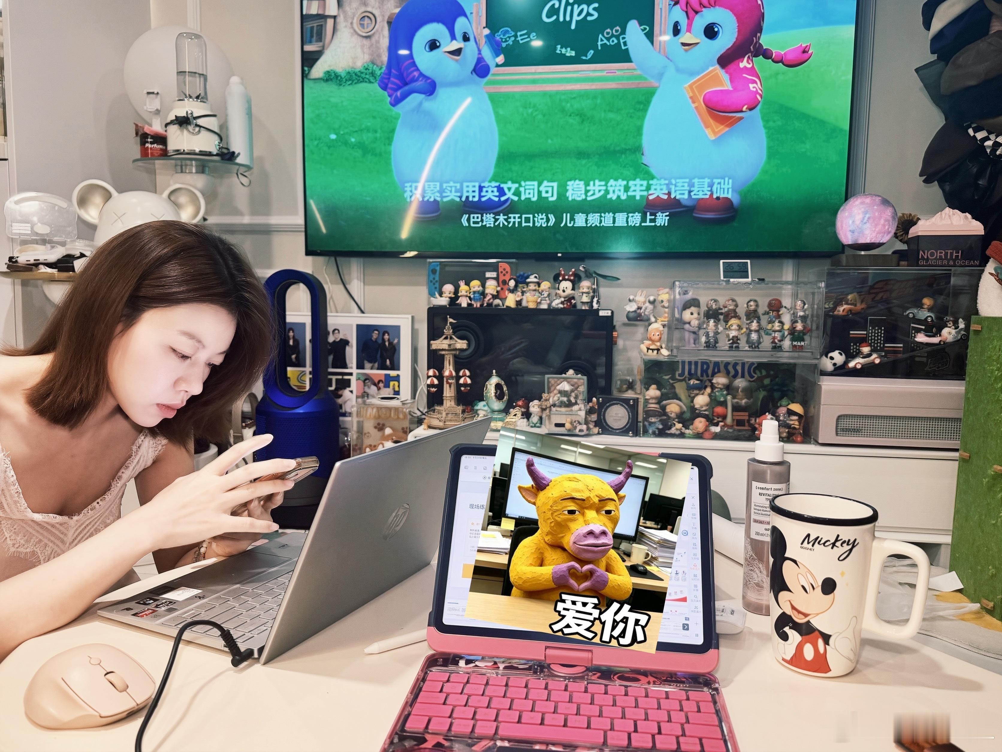 当工作狂凑到一起后……只能比谁更卷[二哈] ​​​