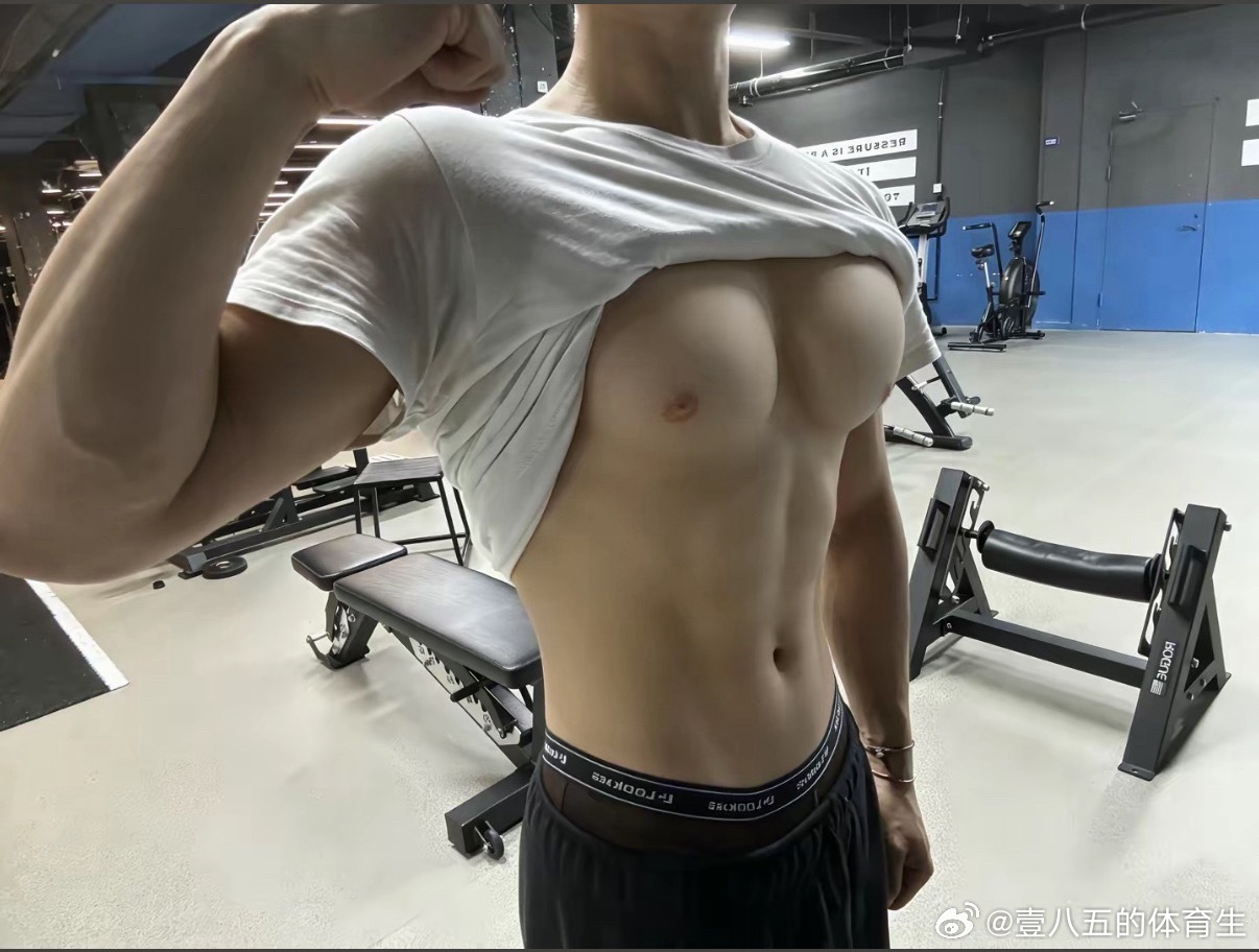 男妈妈