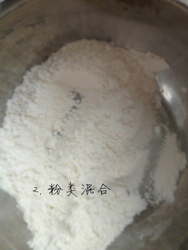 抹茶泡芙，抹茶酱口感超像冰淇淋噢~喜欢泡芙的你一定不能错过！ 