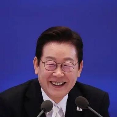 不止台湾是中国的，韩国的李在明曾在一场教育会议上说的一句自嘲的话，意外点出了当地