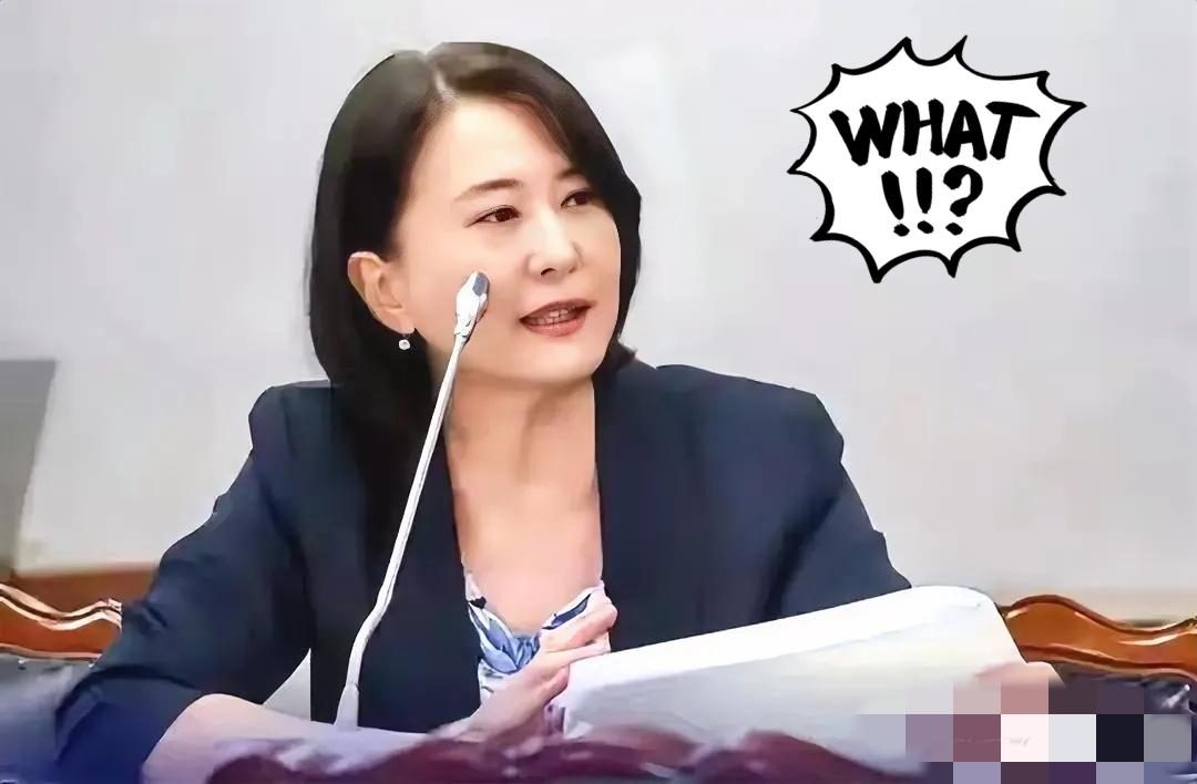 王鸿薇这操作，
真是把“数典忘祖”玩明白了！
身为洪秀柱昔日子弟兵、还来过大陆访