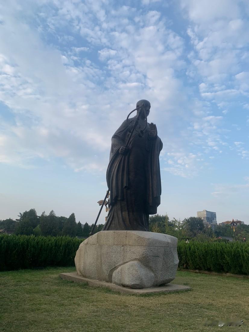 妯娌哭着给我打电话：“日子实在过不下去了，觉得自己像个废物！”

妯娌比我小7岁