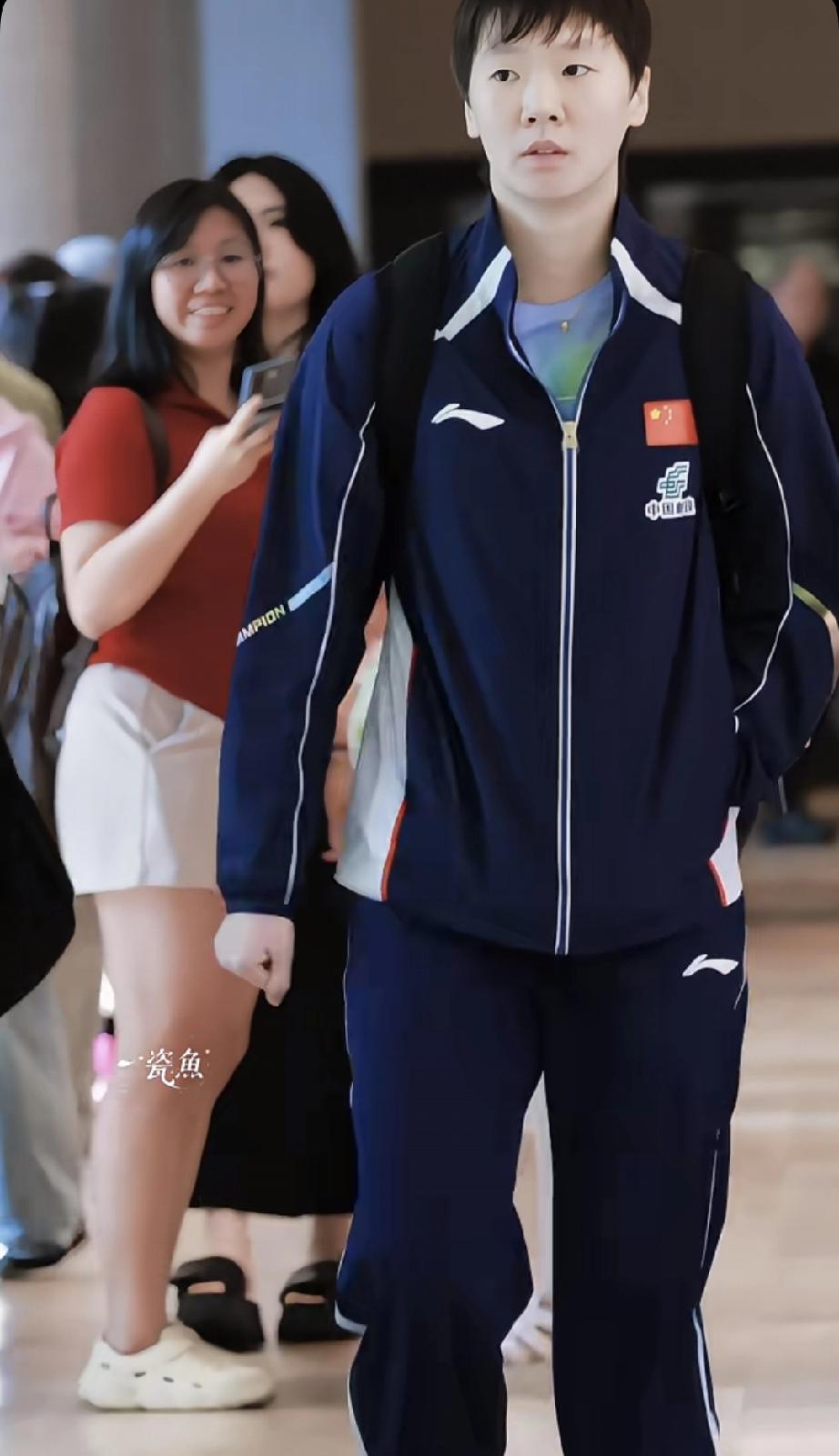 WTT新加坡大满贯，王曼昱今日决赛前上训，准备这次新加坡之旅的女单最后一场比赛，