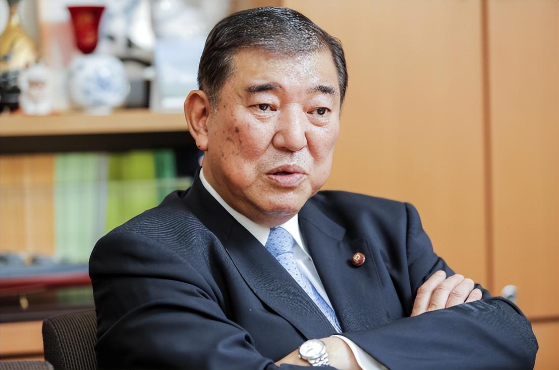 刚刚看到新闻，日本《每日新闻》今天（7月23日）报道，日本首相石破茂已决定辞职。