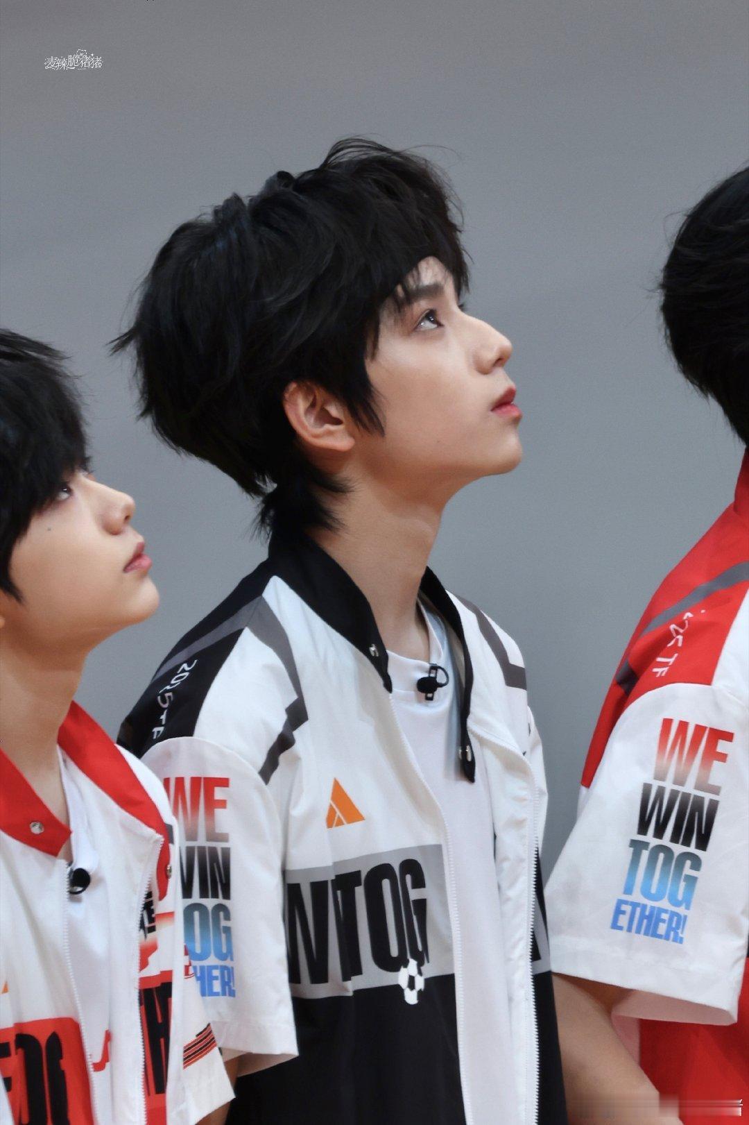 恭喜🎉王橹杰 I D.O.L.L独家TF家族A班卡拉OK棉花娃娃 达成秒切第一