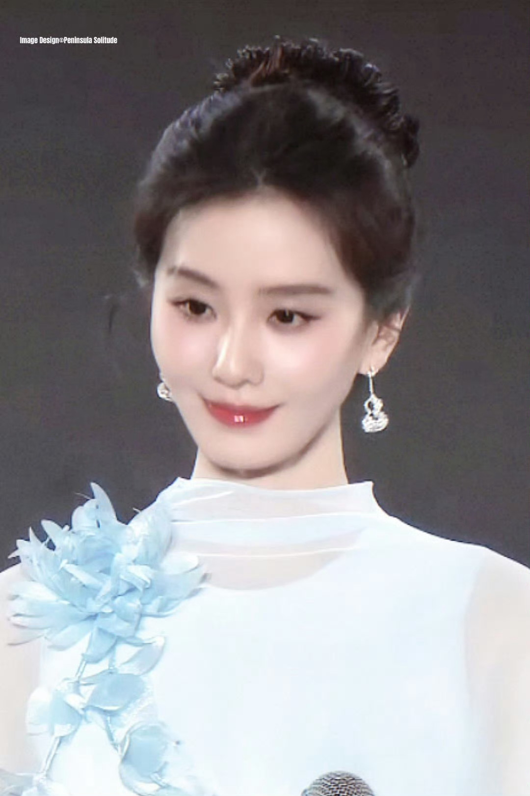 好仙的刘诗诗清透空灵的东方美人所有人！拿出智能手机开始品鉴cr.logo 