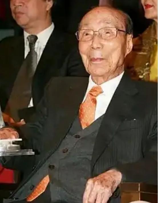邵氏有三大反骨仔，只有邹文怀让邵逸夫真正动了杀心，因为别人叛逃只是伤筋动骨。邹文