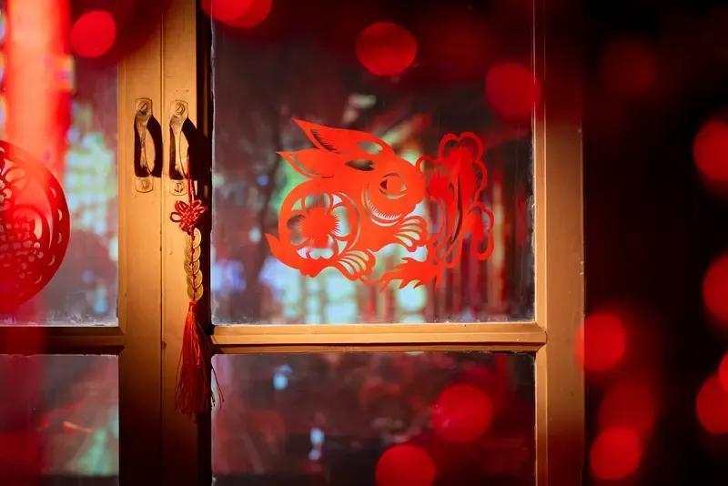 今年春节放九天，从这样安排已经很好了！

我宣布，
比往年春节更贴心的安排，那就