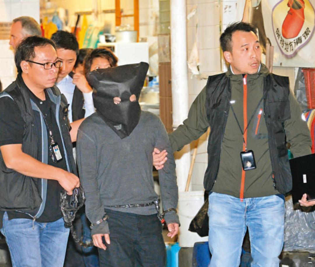 虐杀后多次奸尸，香港34岁男子骗诱15岁混血少女，事后还与妻子外出晚饭！被判终身