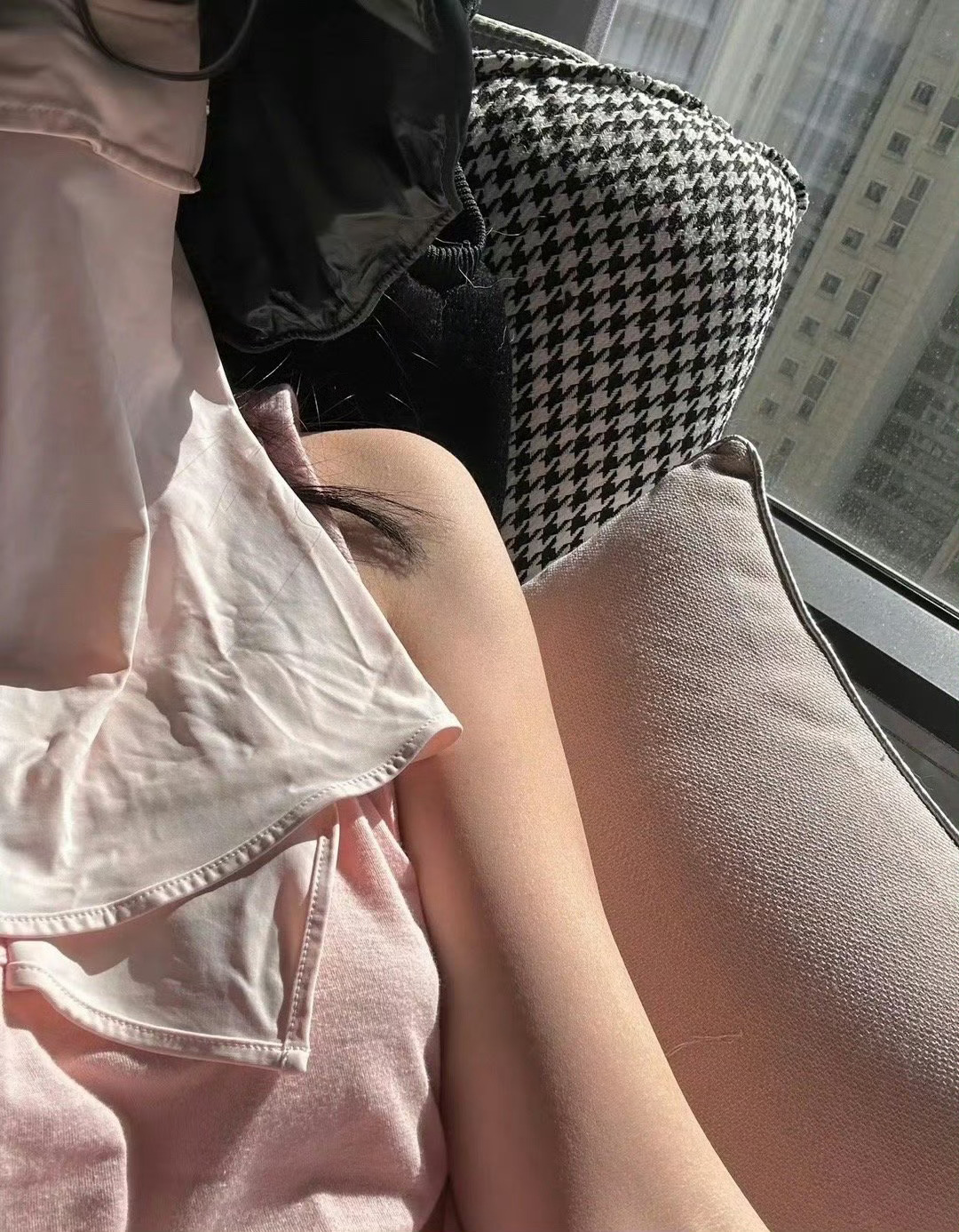一成不变的是人性，一直在变的是人心。#情感语录##文案# ​​​