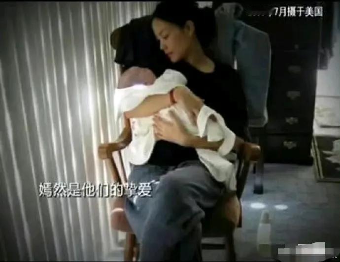 人再有钱又如何？孩子不健康父母就有操不完的心。天后王菲也一样，当年她看着兔唇的李