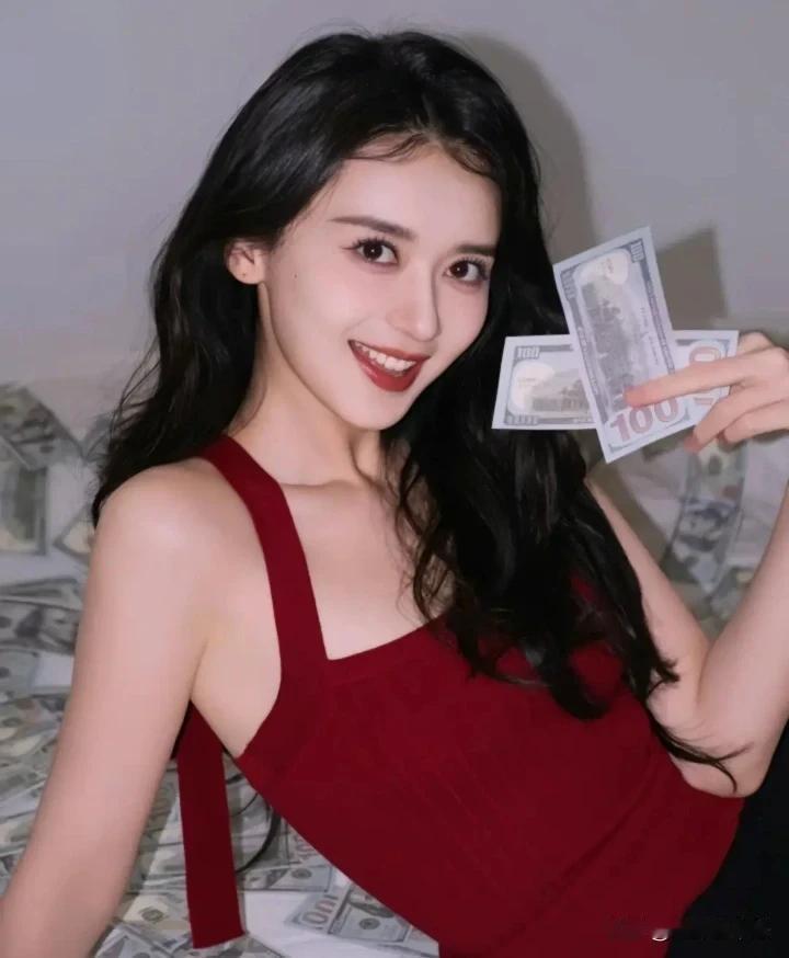 收了钱但没感情，有网友认为徐梓钧这是变相承认了自己是🐔！

理由如下：
第一，